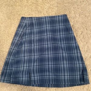 worn a few times but super cute